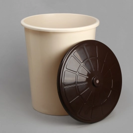 Бак пластм.100л с крышкой д.58см, выс.65см Бежевый