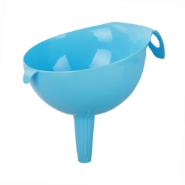 Воронка пластм. д.125мм