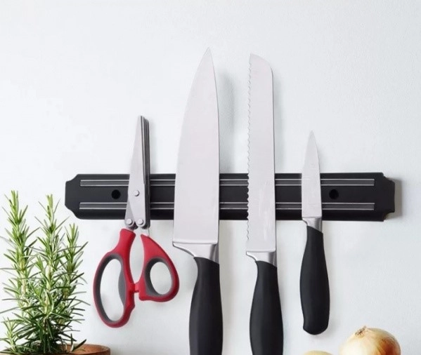 Держатель кухонных ножей настенный магнитный дл.33см фото 1